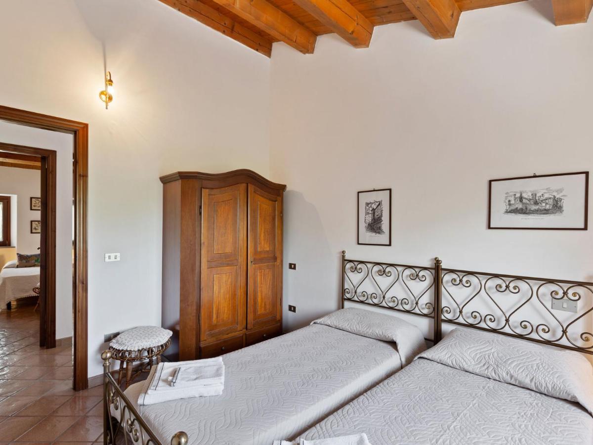 Traditional Villa in Varano with Private Garden Ancona Esterno foto